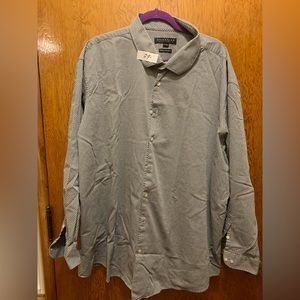 5XL Signature Carrington dress shirt. Like new
